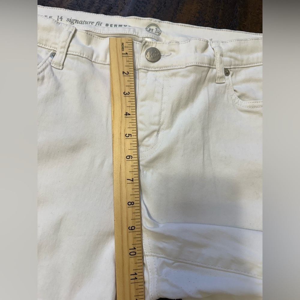 Westport White Bermuda Shorts - Picture 8 of 10